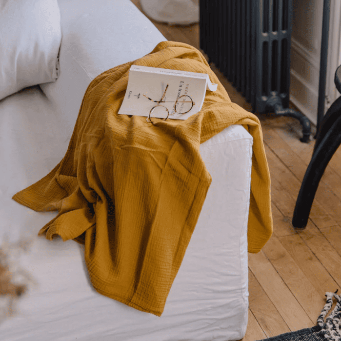 Grand Plaid/ Nappe Safran - boutique décoration Montreal