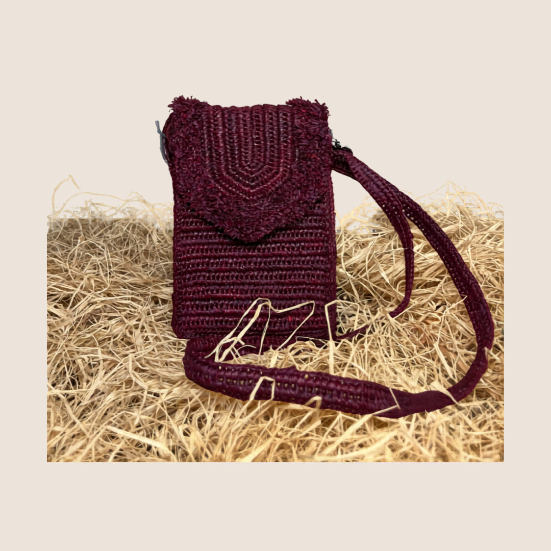 Raffia Crossbody, handcrafted in Madagascar