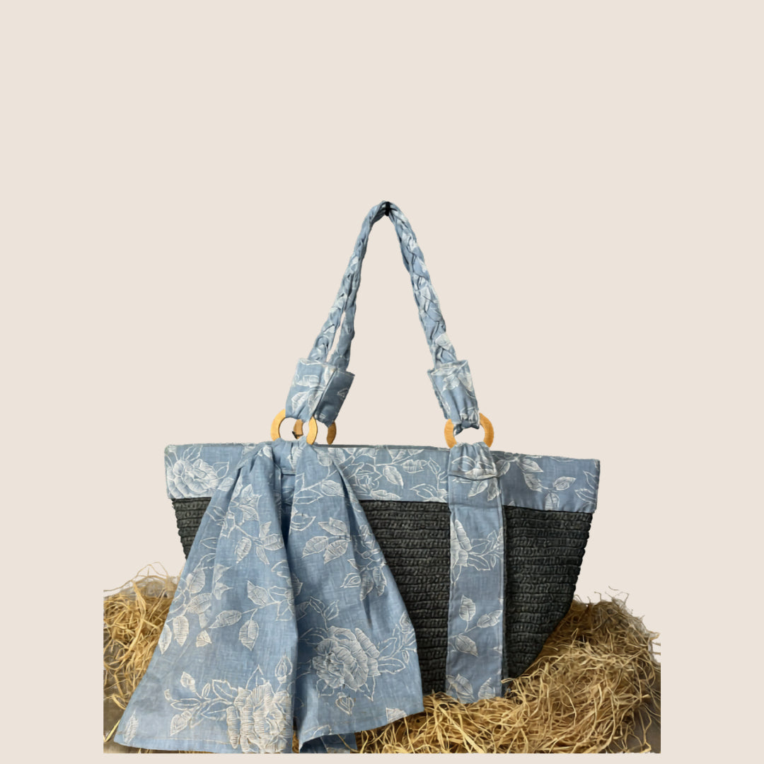 Raffia Shoulder Bag, handcrafted in Madagascar