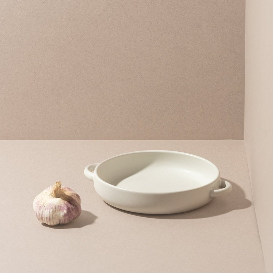 Assiette avec anses en grès | Edan - Plate - boutique décoration Montreal