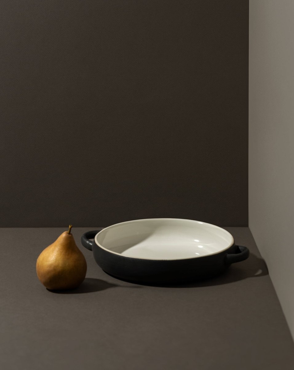 Assiette avec anses en grès | Edan - Plate - boutique décoration Montreal