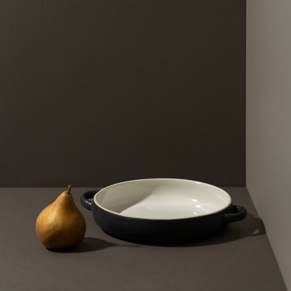 Assiette avec anses en grès | Edan - Plate - boutique décoration Montreal