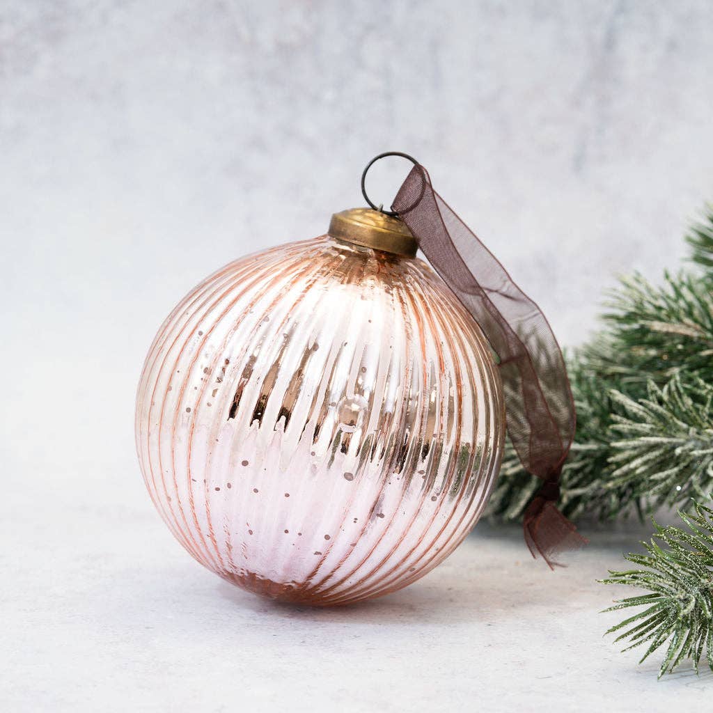 Boule de Noel côtelée en verre - Rose - Christmas - Ornament - boutique décoration Montreal