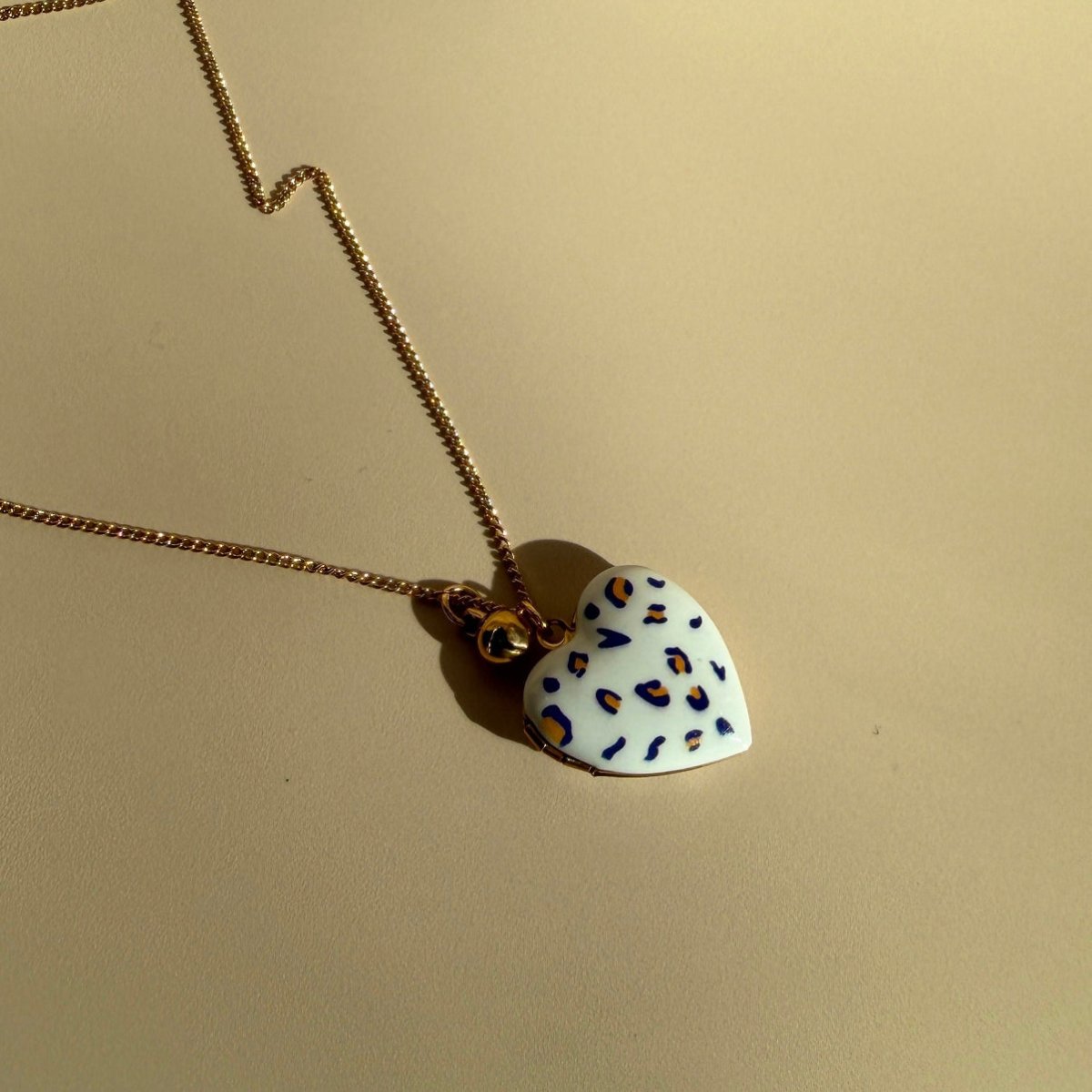 Collier Coeur Leopard - boutique décoration Montreal
