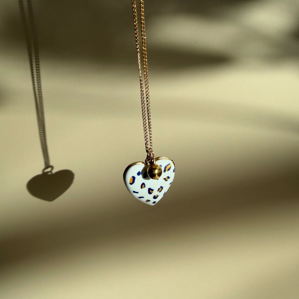 Collier Coeur Leopard - boutique décoration Montreal