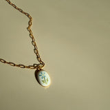 Collier Fleur Bleu - boutique décoration Montreal