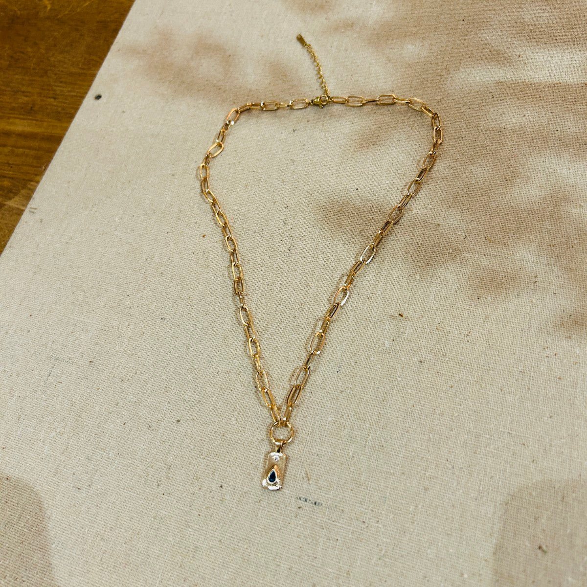 Collier La Goutte Bleue - boutique décoration Montreal