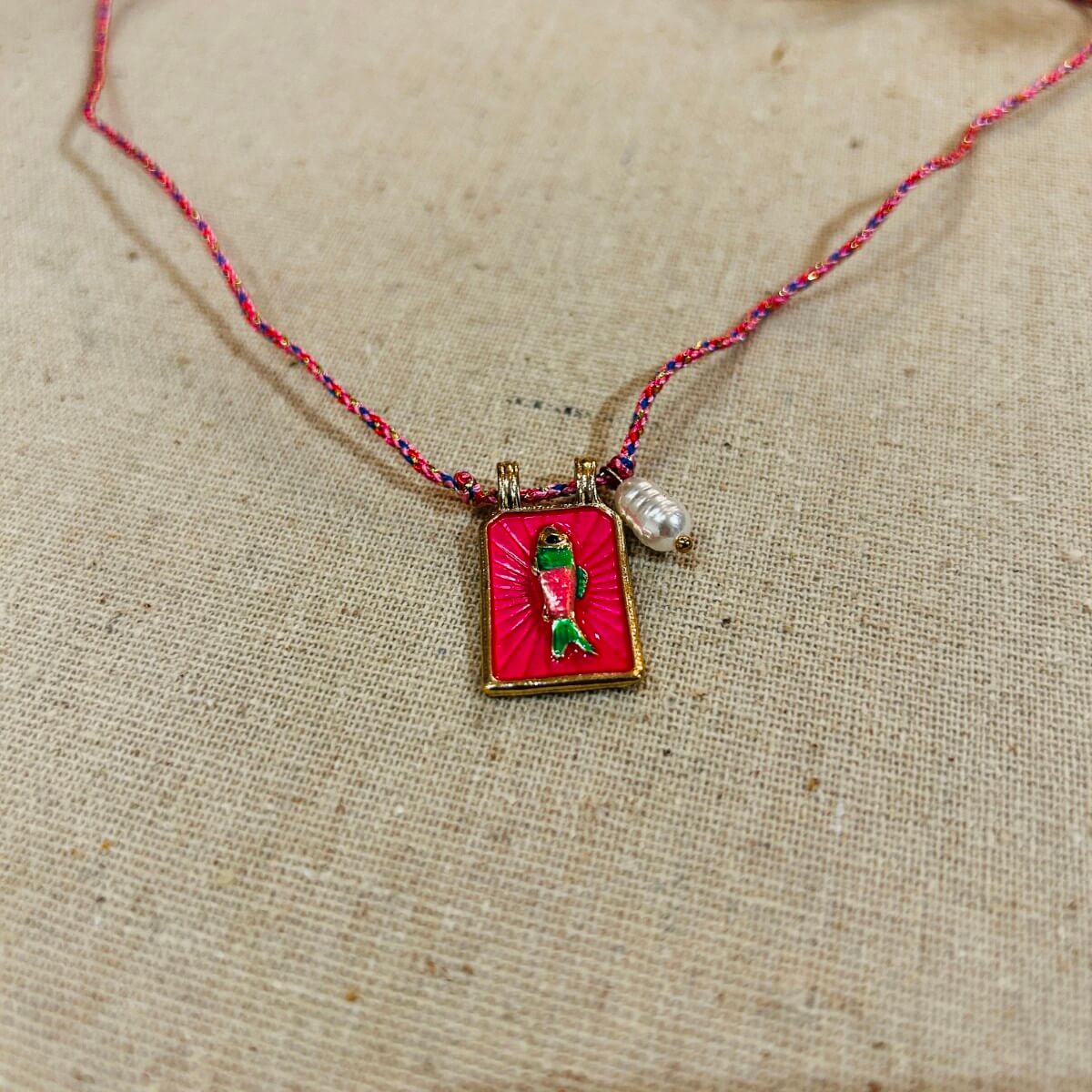 Collier Le Poisson Rose - boutique décoration Montreal