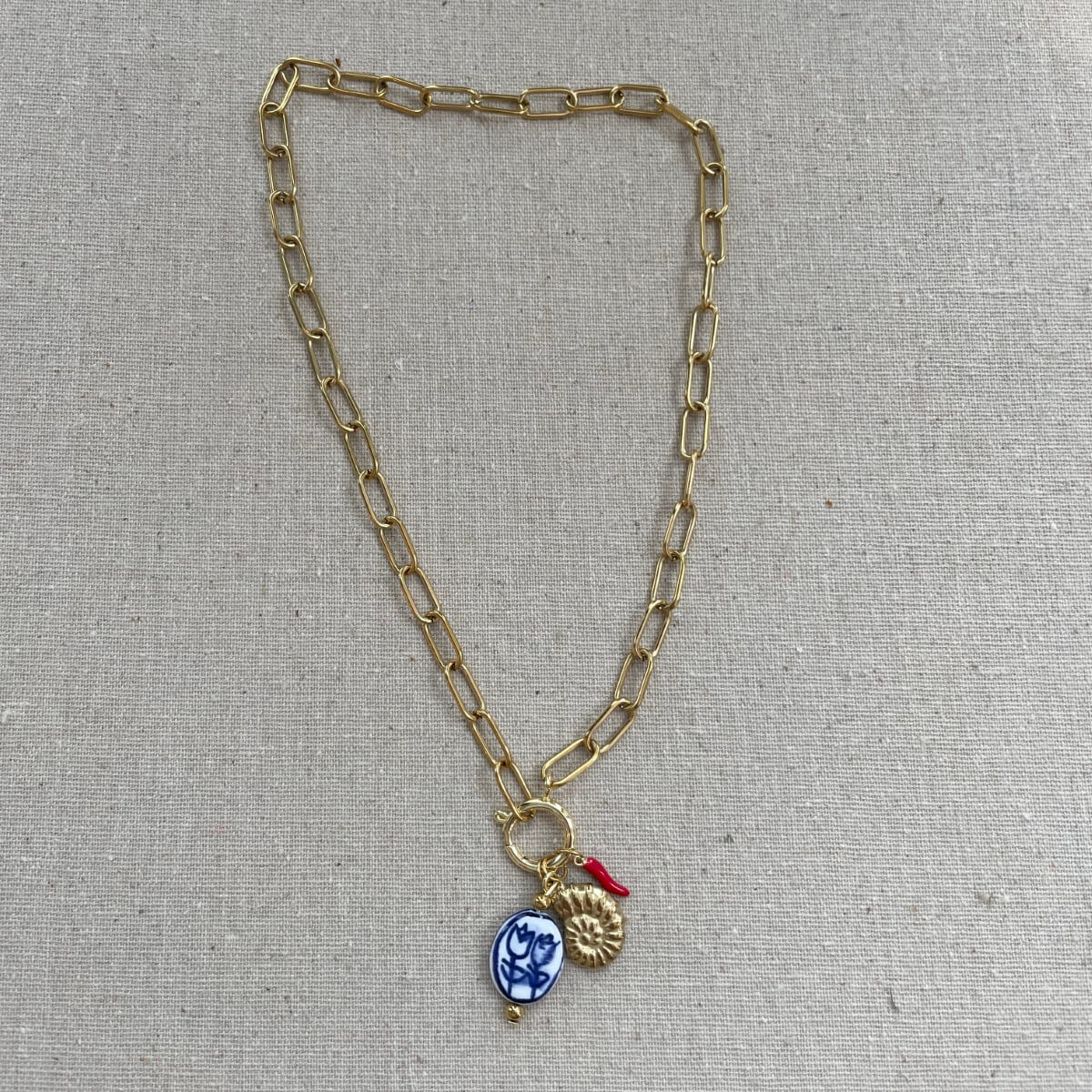 Collier Le Trio : Tulipe, Coquillage et Piment - boutique décoration Montreal