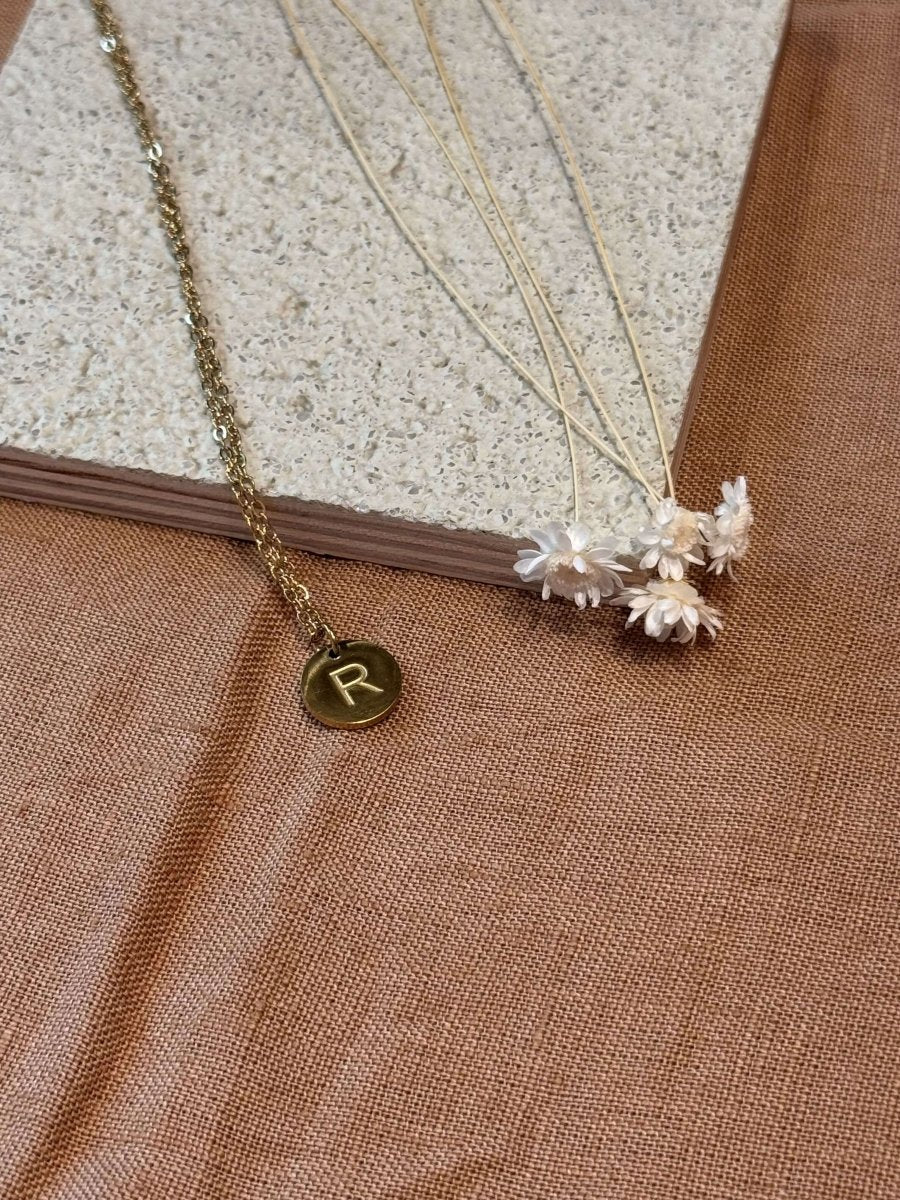 Collier Lettre - boutique décoration Montreal