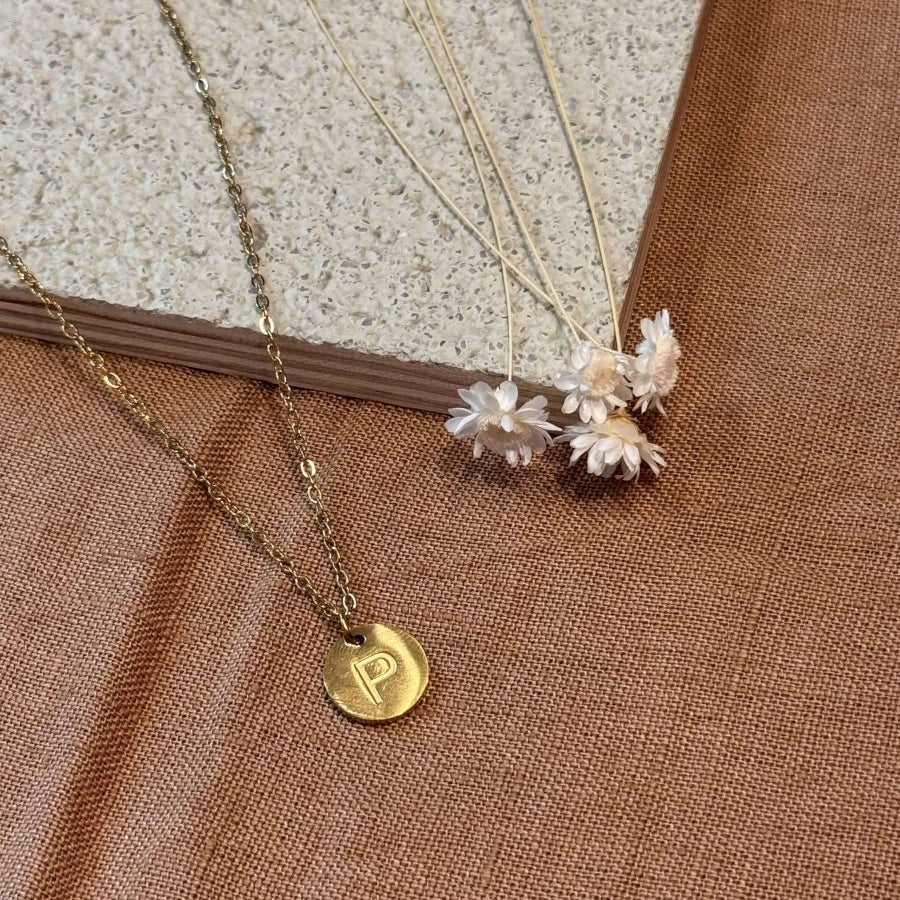 Collier Lettre - boutique décoration Montreal