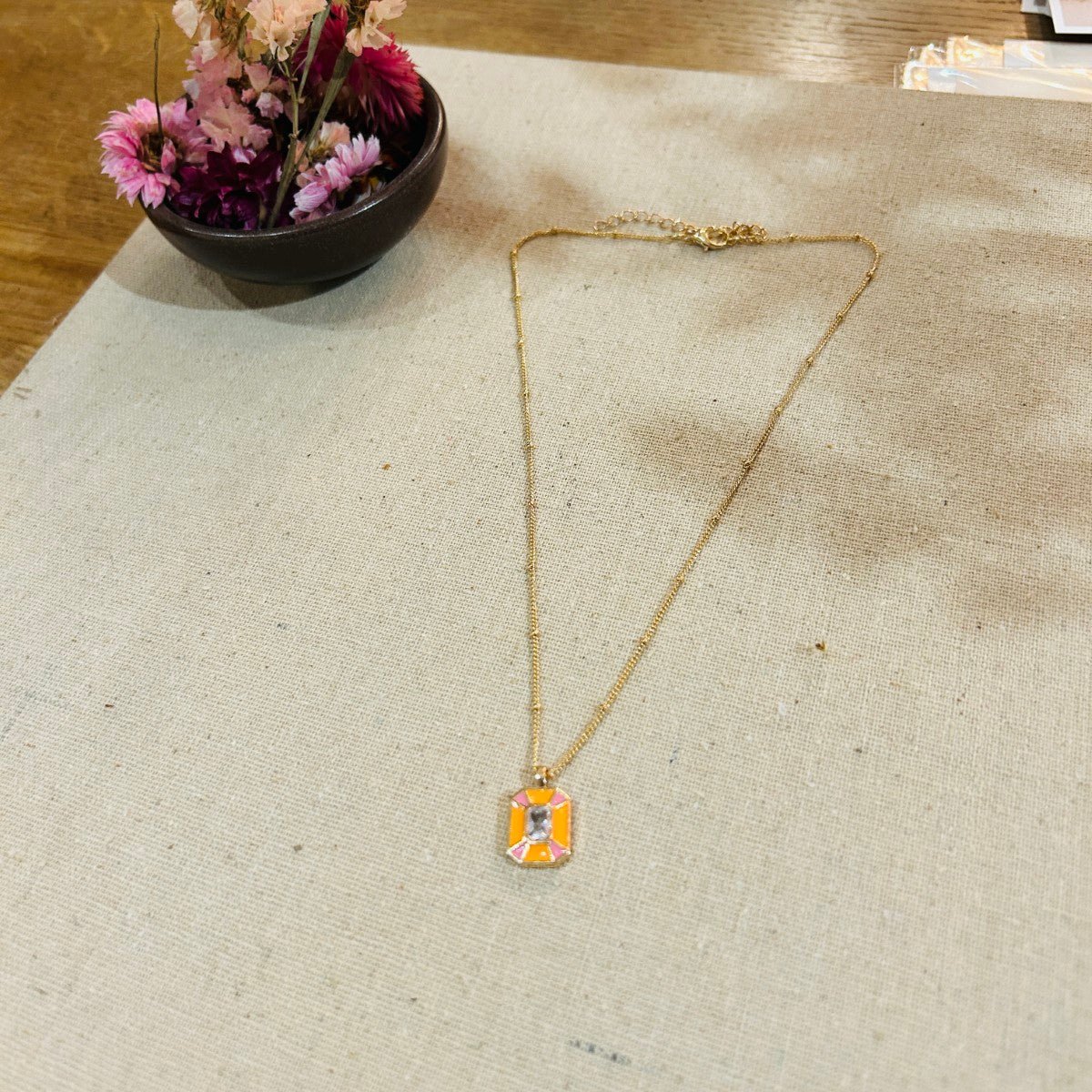 Collier Orange - boutique décoration Montreal