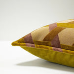 Coussin Lorenzo - Velours Jacquard - Ocre - boutique décoration Montreal