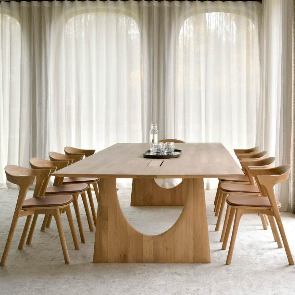 chaise en teck ou chêne, table geometric de Alain van Havre, Ethnicraft