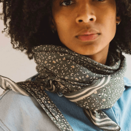Foulard Leopard Kaki - boutique décoration Montreal