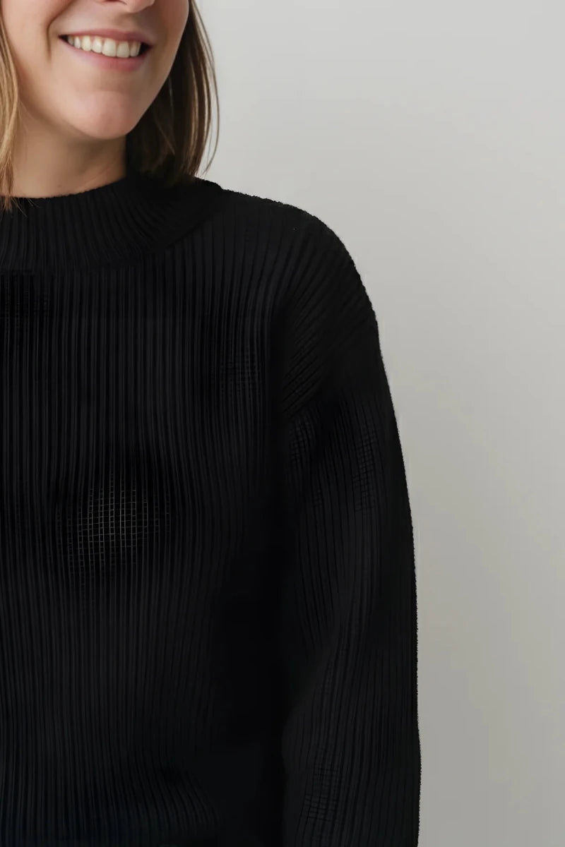 Lio - Chandail noir - boutique décoration Montreal