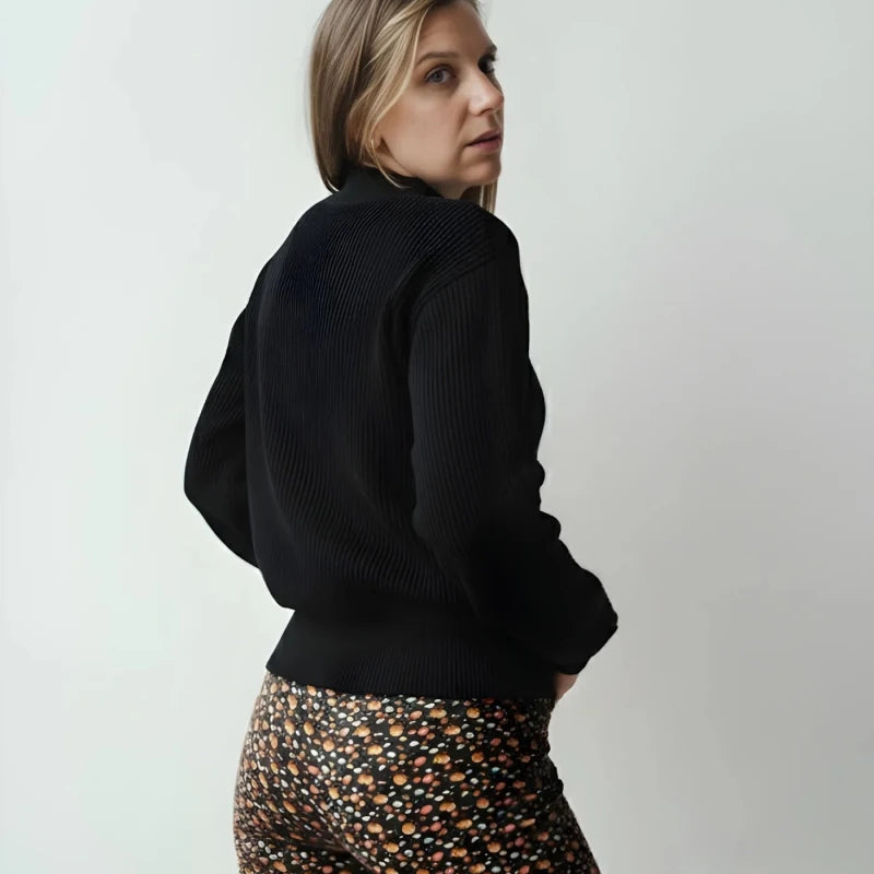 Lio - Chandail noir - boutique décoration Montreal