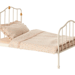 Lit Vintage - Souris Maileg - boutique décoration Montreal