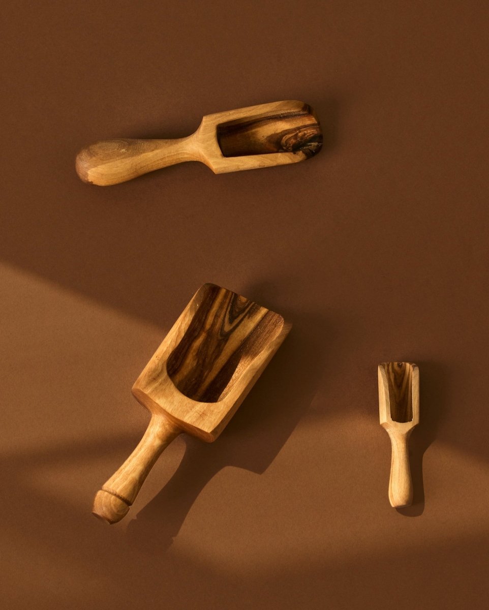 Natural Olive Wood Scoop - Utensils - boutique décoration Montreal