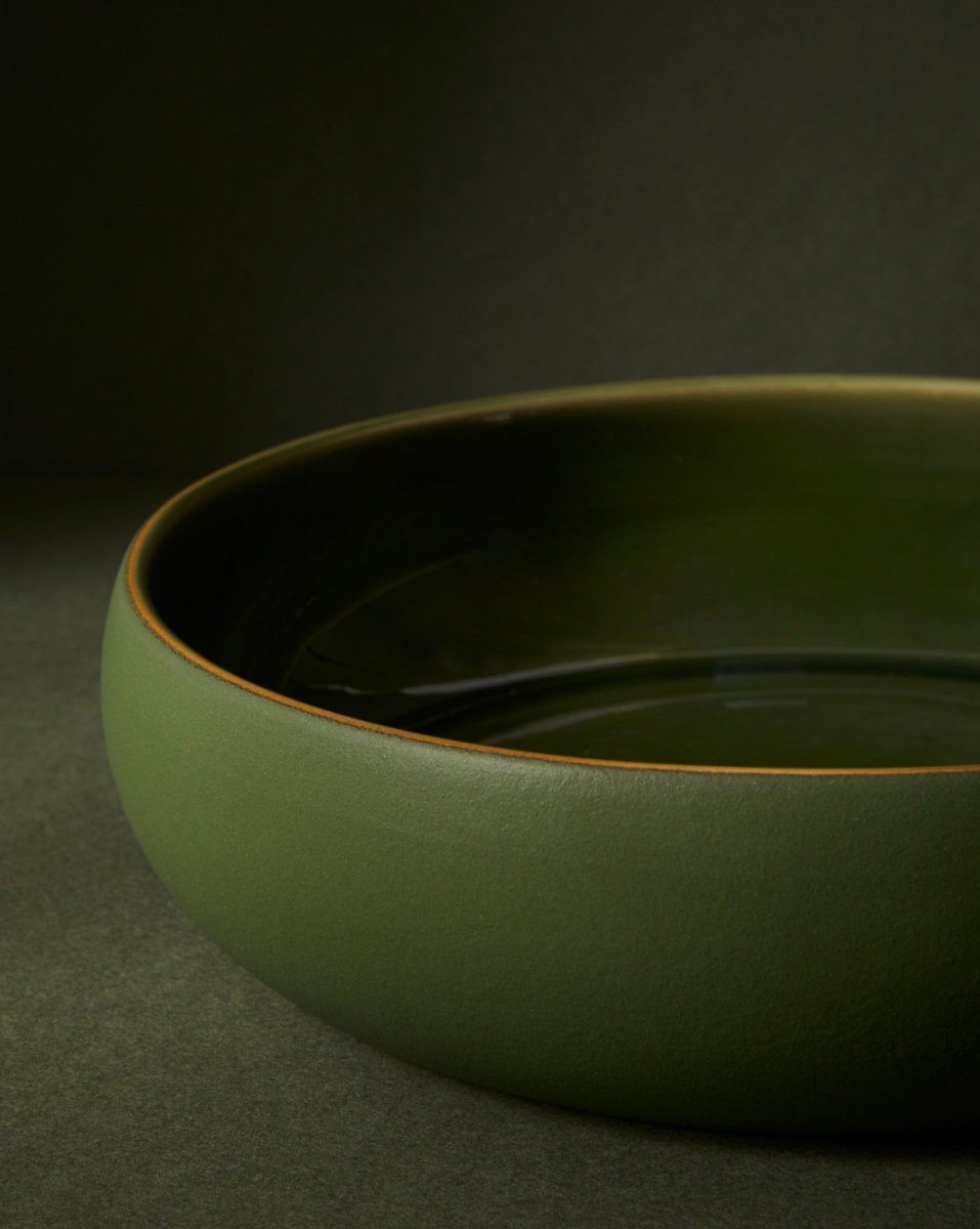 Stoneware Shallow Serving Bowl | EWA 60 oz - Saladier - boutique décoration Montreal