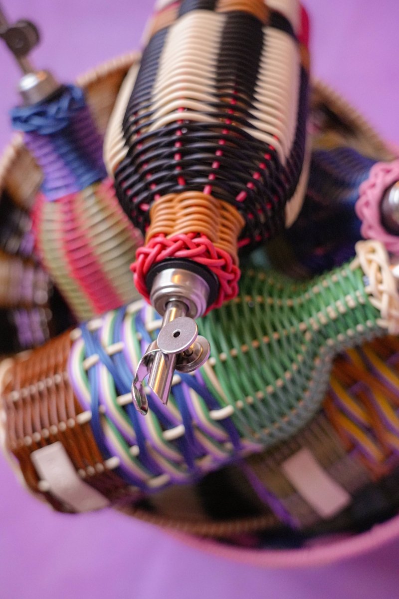 Verseur d'huile Maegen - Rose/Marine - boutique décoration Montreal