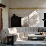 sofa en tissu beige, designer : Jacques Deneef