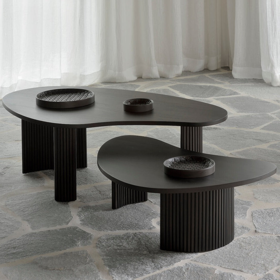 Table basse Boomerang en acajou - Demo - boutique décoration Montreal