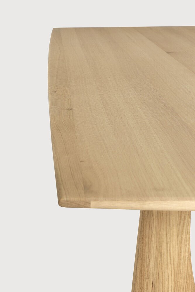 Table Geometric en chêne - DEMO - boutique décoration Montreal