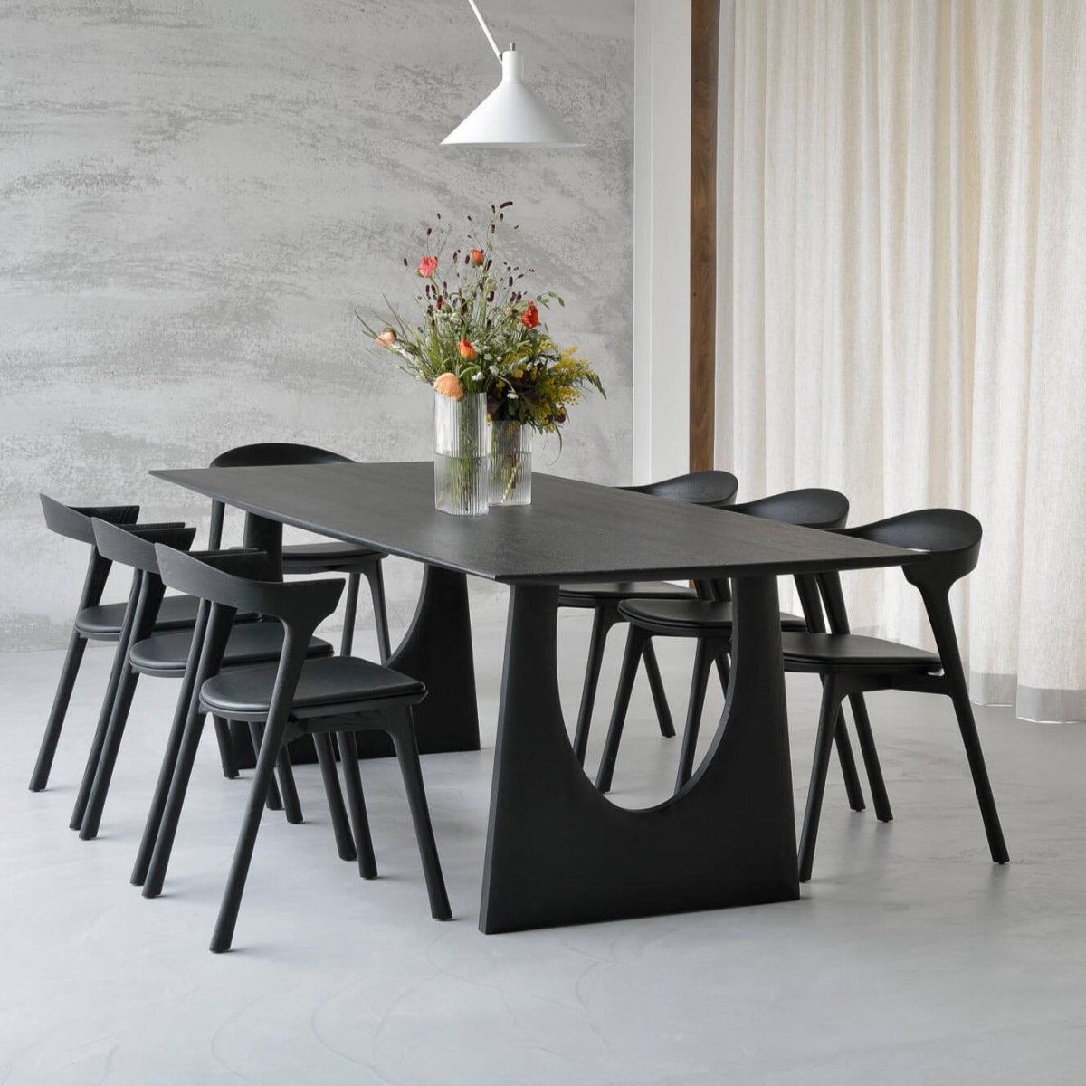 Table Geometric en chêne - noir - boutique décoration Montreal