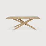 table rectangulaire en chene bois massif avec pieds entremelés
